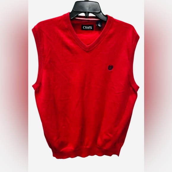 Red Sleeveless Sweater Golf Vest - Picture 2 of 6